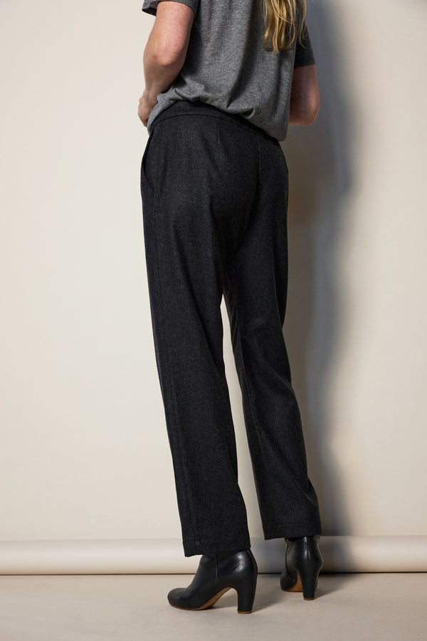 CROSBY PANT / CHARCOAL