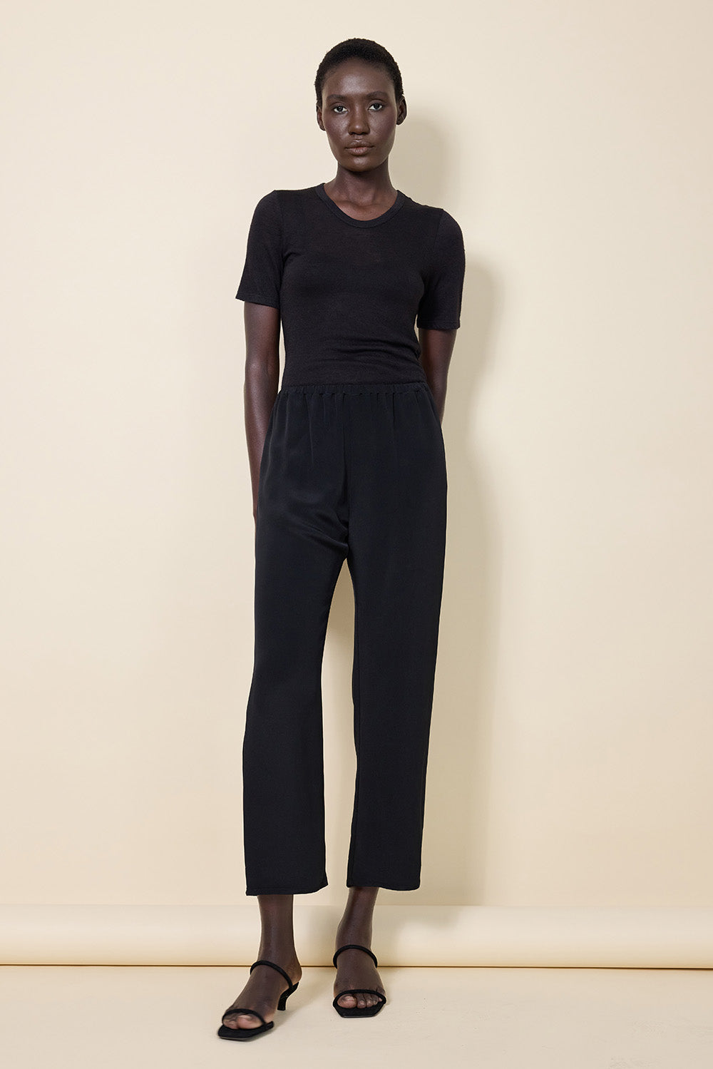 NORA PANT IN FLUID CREPE SILK / BLACK – Frances de Lourdes