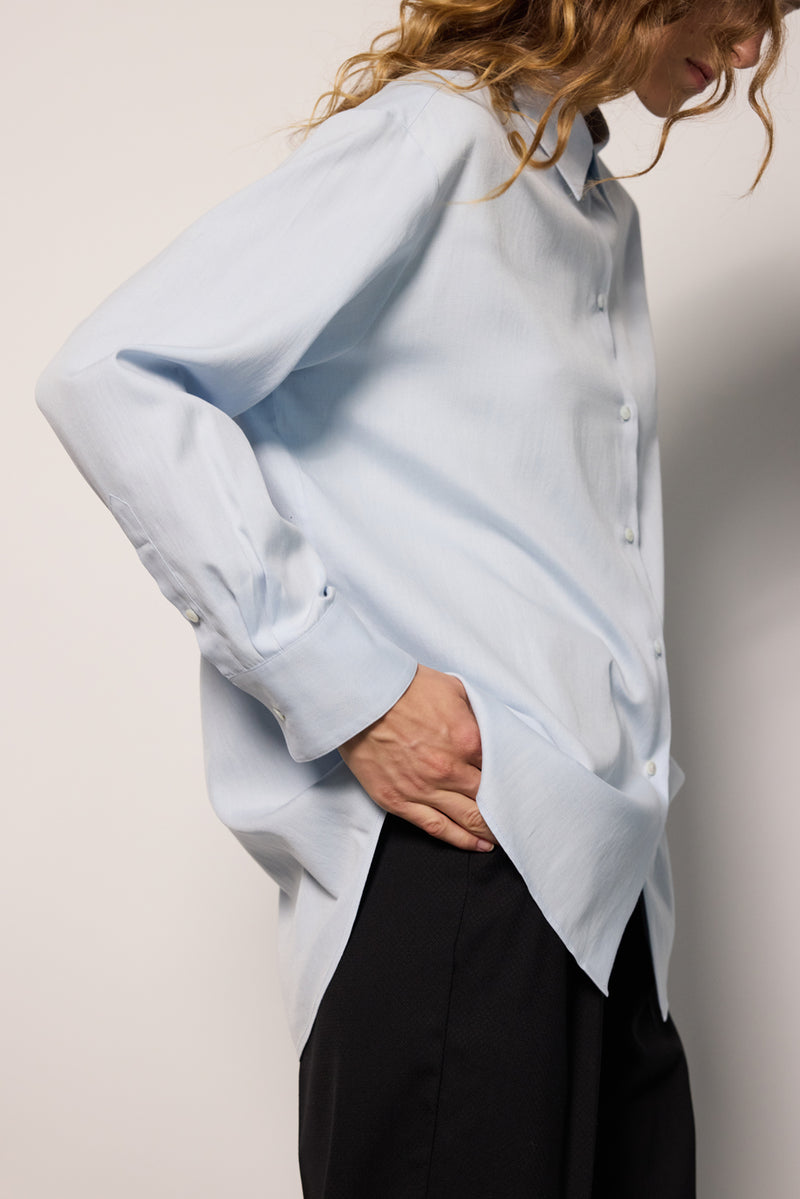 SUSAN SHIRT / PALE BLUE